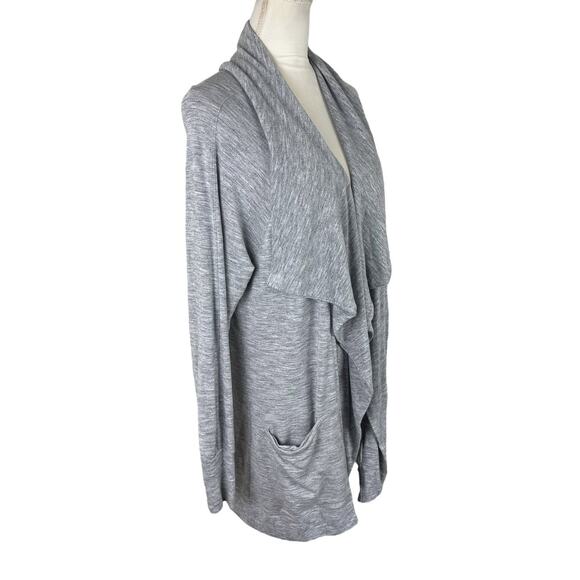 Athleta Studio Wrap Heather Gray Cardigan Sweater Waterfall Pockets Size XL - Picture 3 of 7